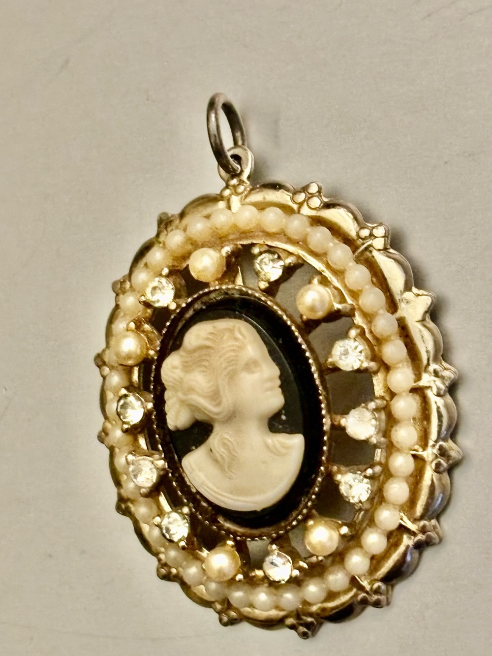 Signed Coro Cameo Pendant